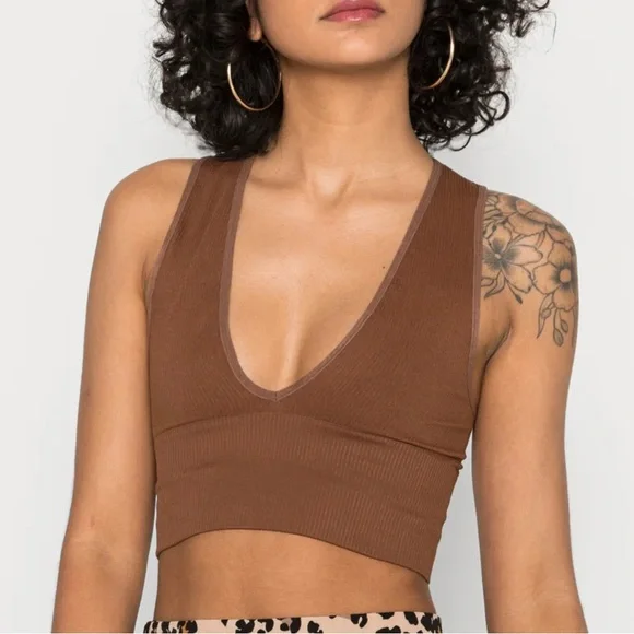 Brown Ribbed Tight Crop Top - Picture 3 of 3